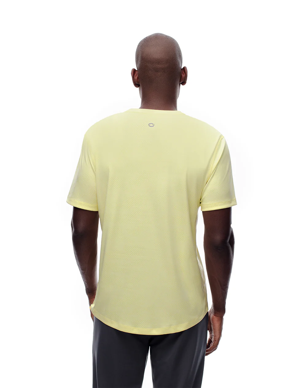 Camiseta deportiva control humedad amarillo hombre - Image 3