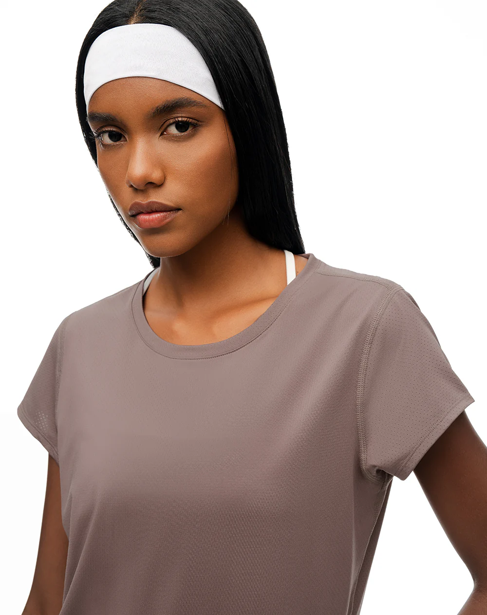 Camiseta deportiva secado rápido café mujer - Image 3