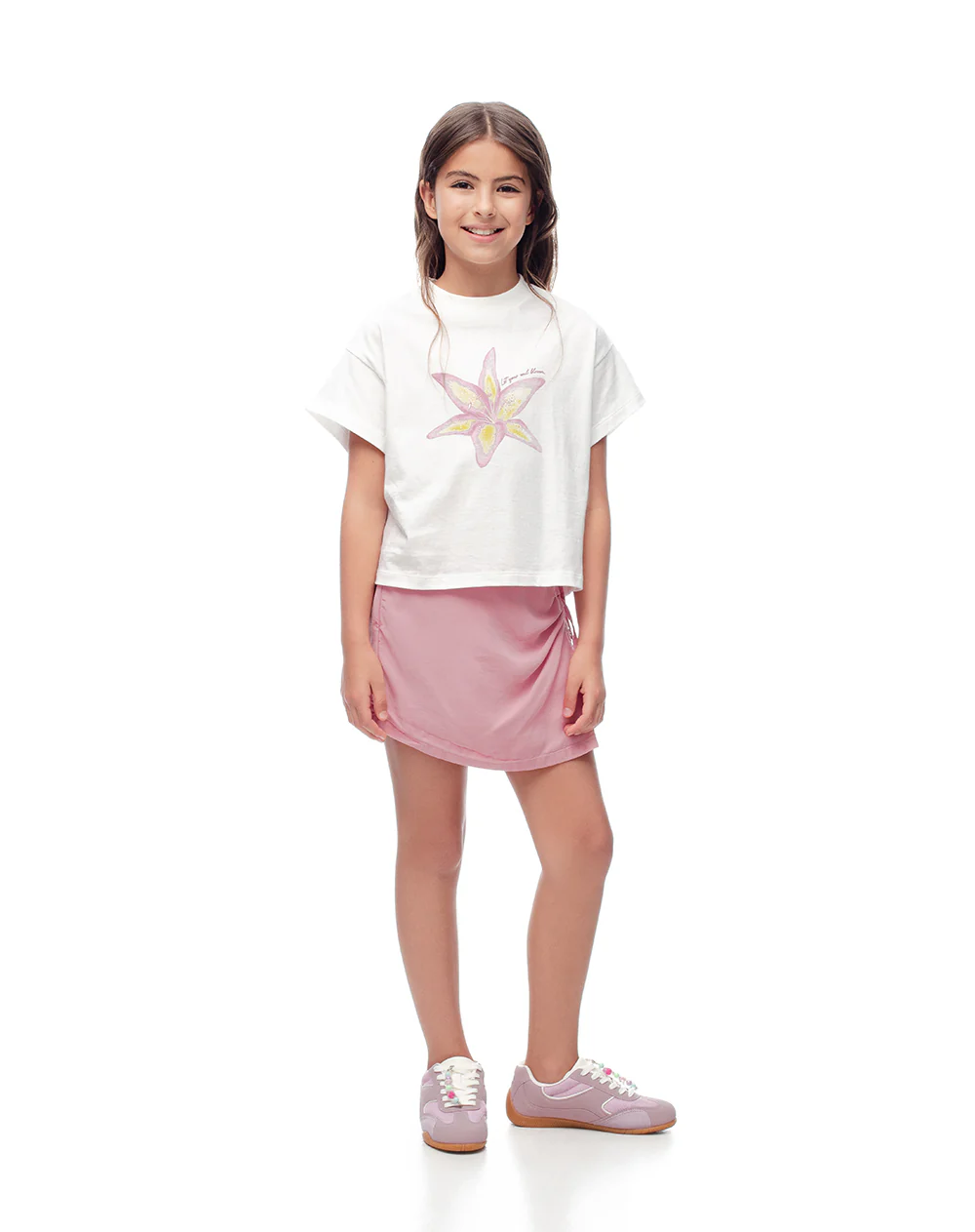 Camiseta regular algodón blanca estampada niña - Image 4