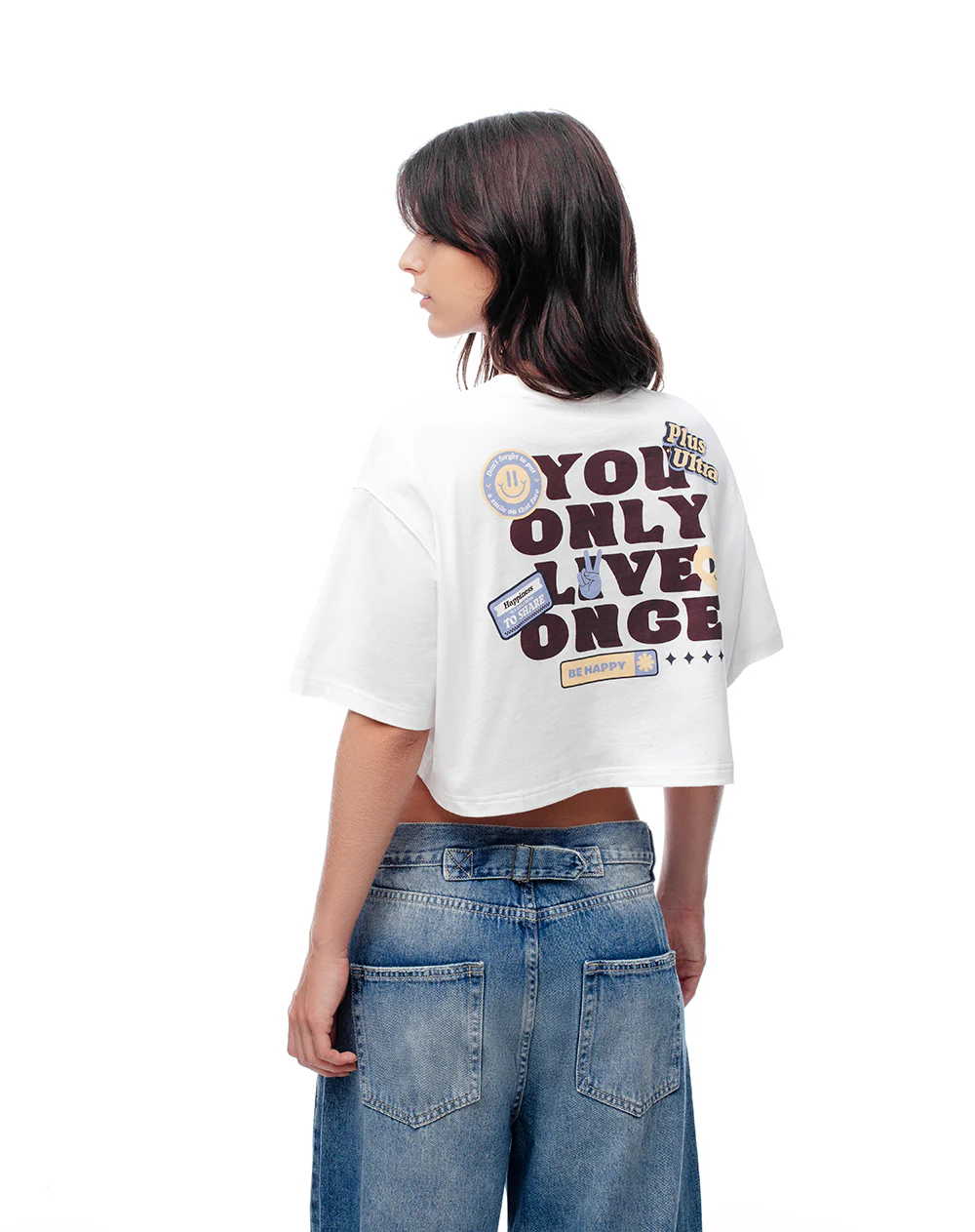 Camiseta crop regular algodón estampada mujer