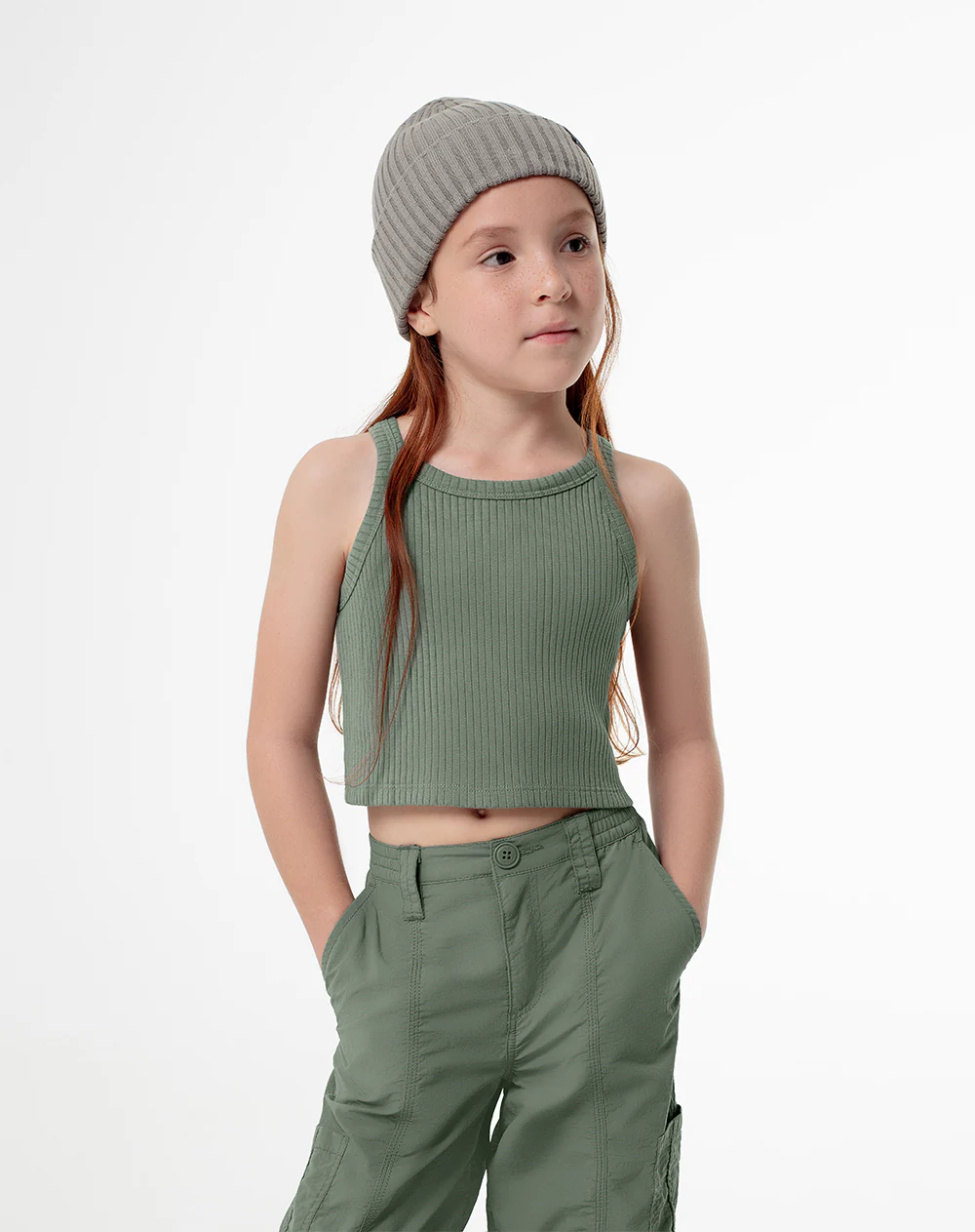Crop top slim rib verde niña