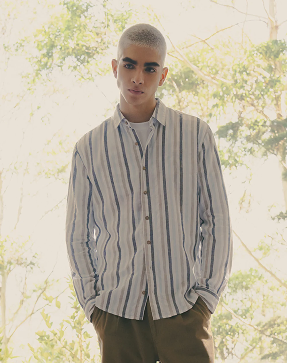 Camisa manga larga regular lino rayas hombre - Image 7