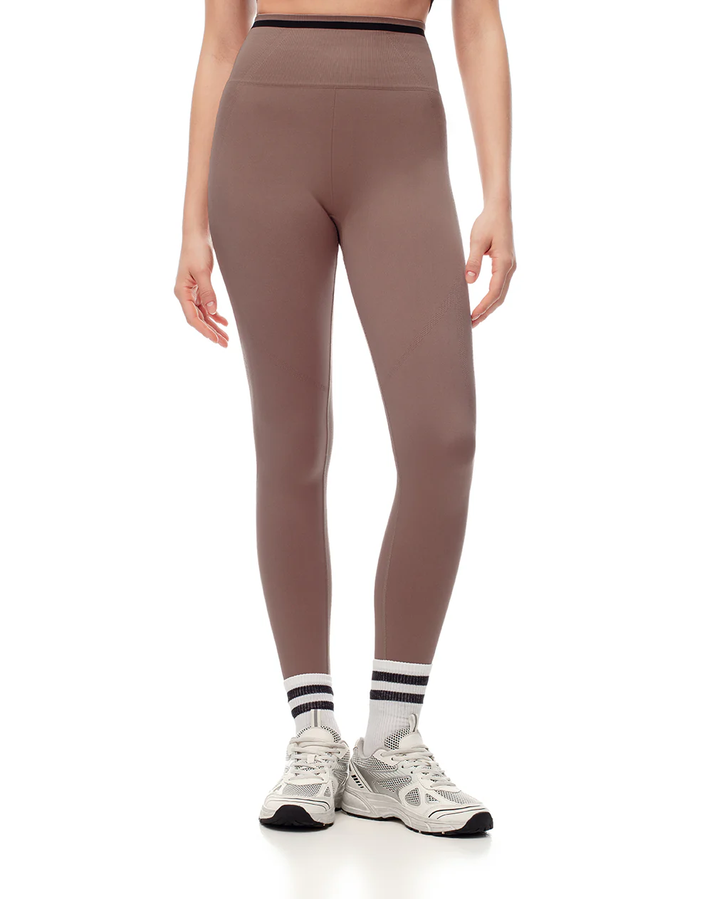 Legging deportivo seamless café mujer - Image 4
