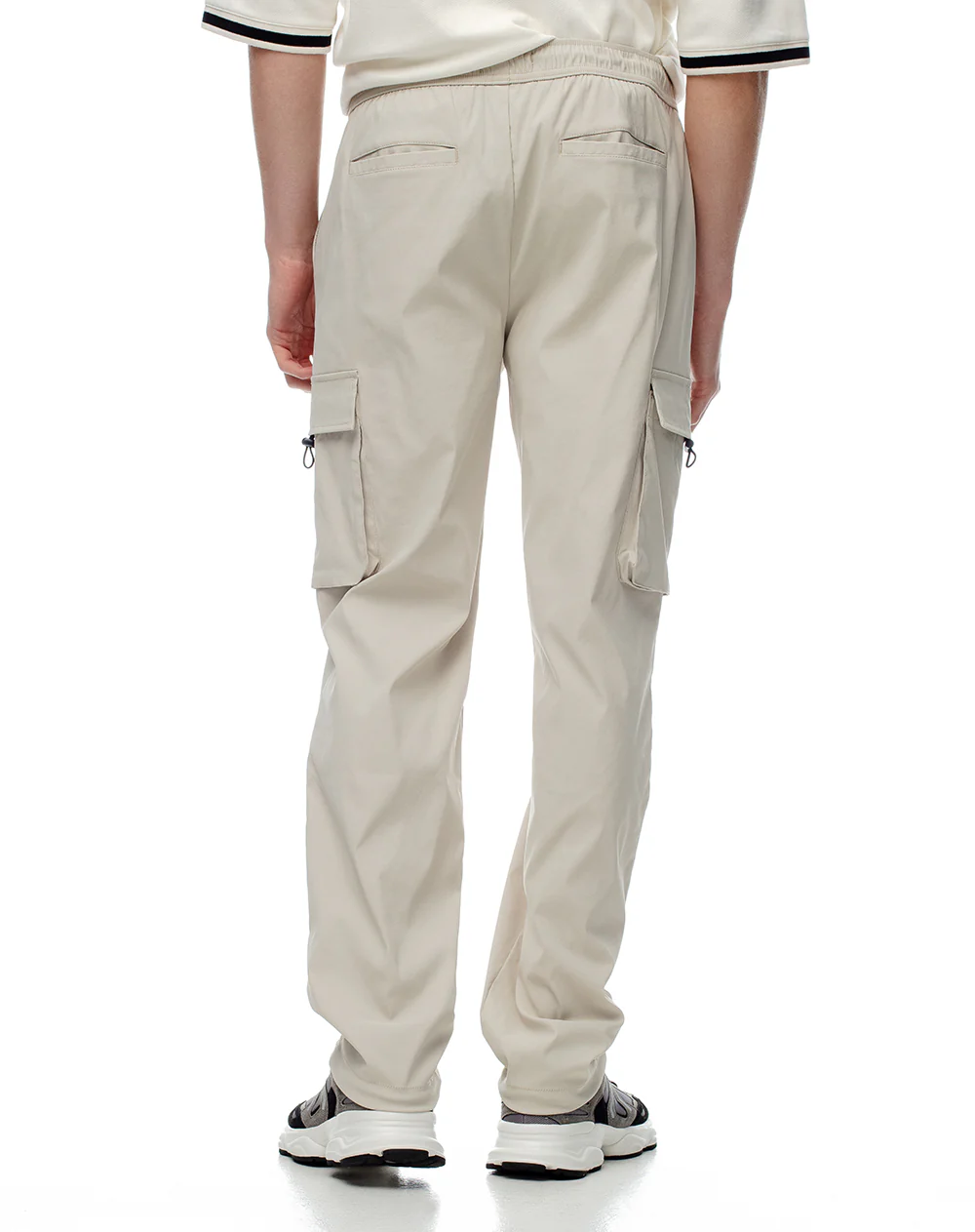 Pantalón cargo regular liviano habano hombre - Image 2