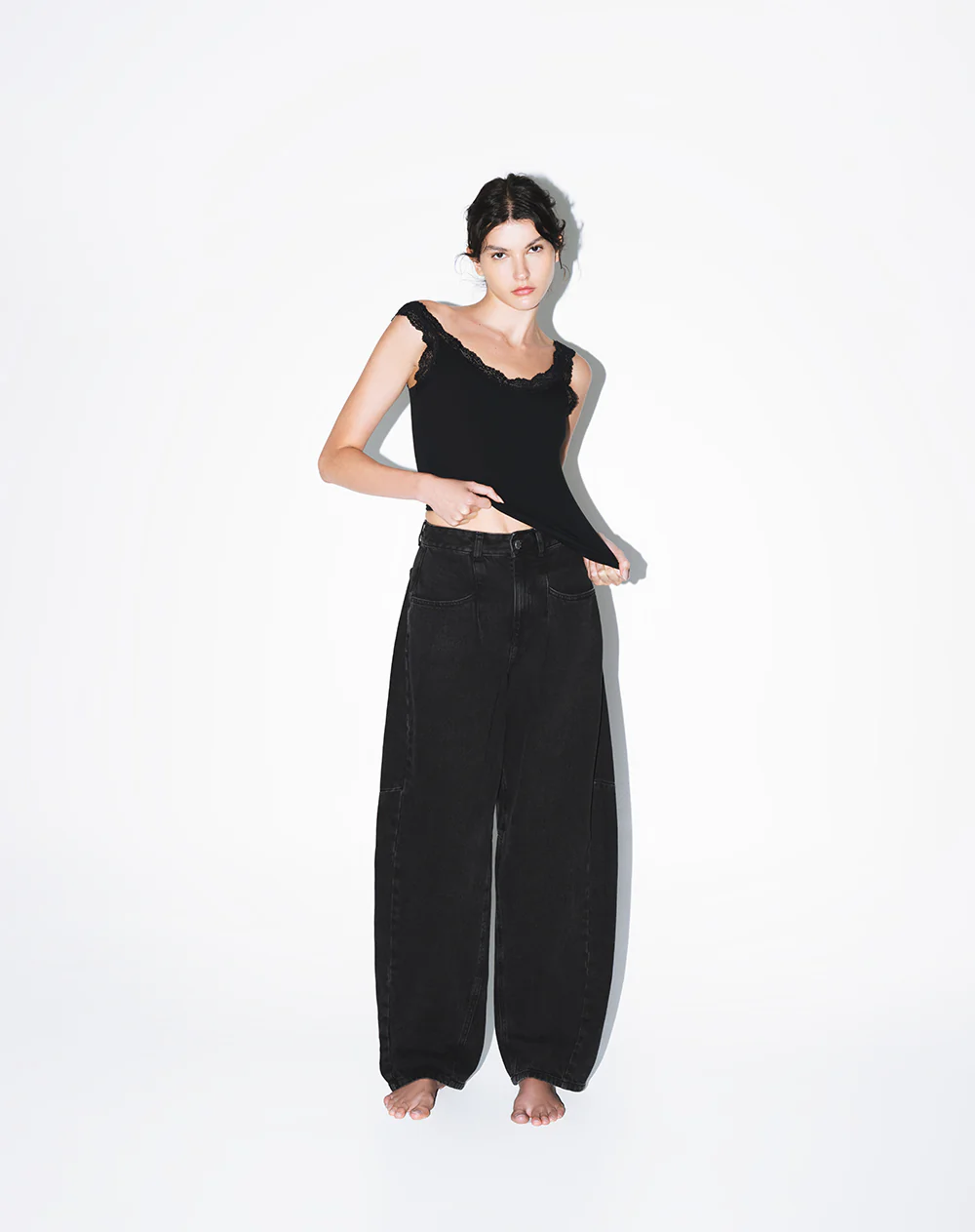 Jean baggy tiro medio negro mujer