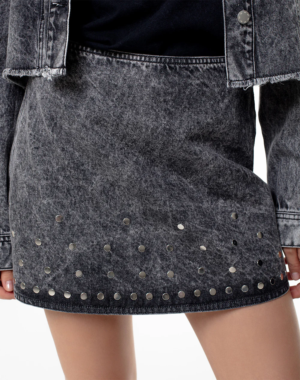 Falda tiro alto denim tachuelas gris mujer - Image 3