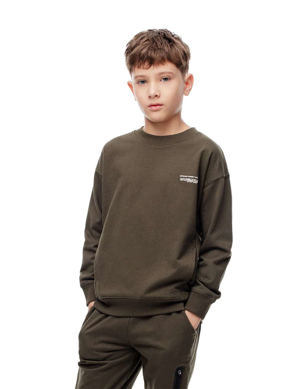 Buzo regular verde estampado niño