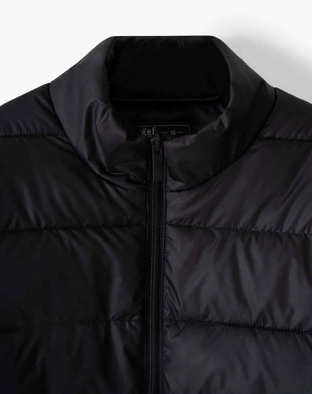 Chaqueta regular acolchada negra niño - Image 7