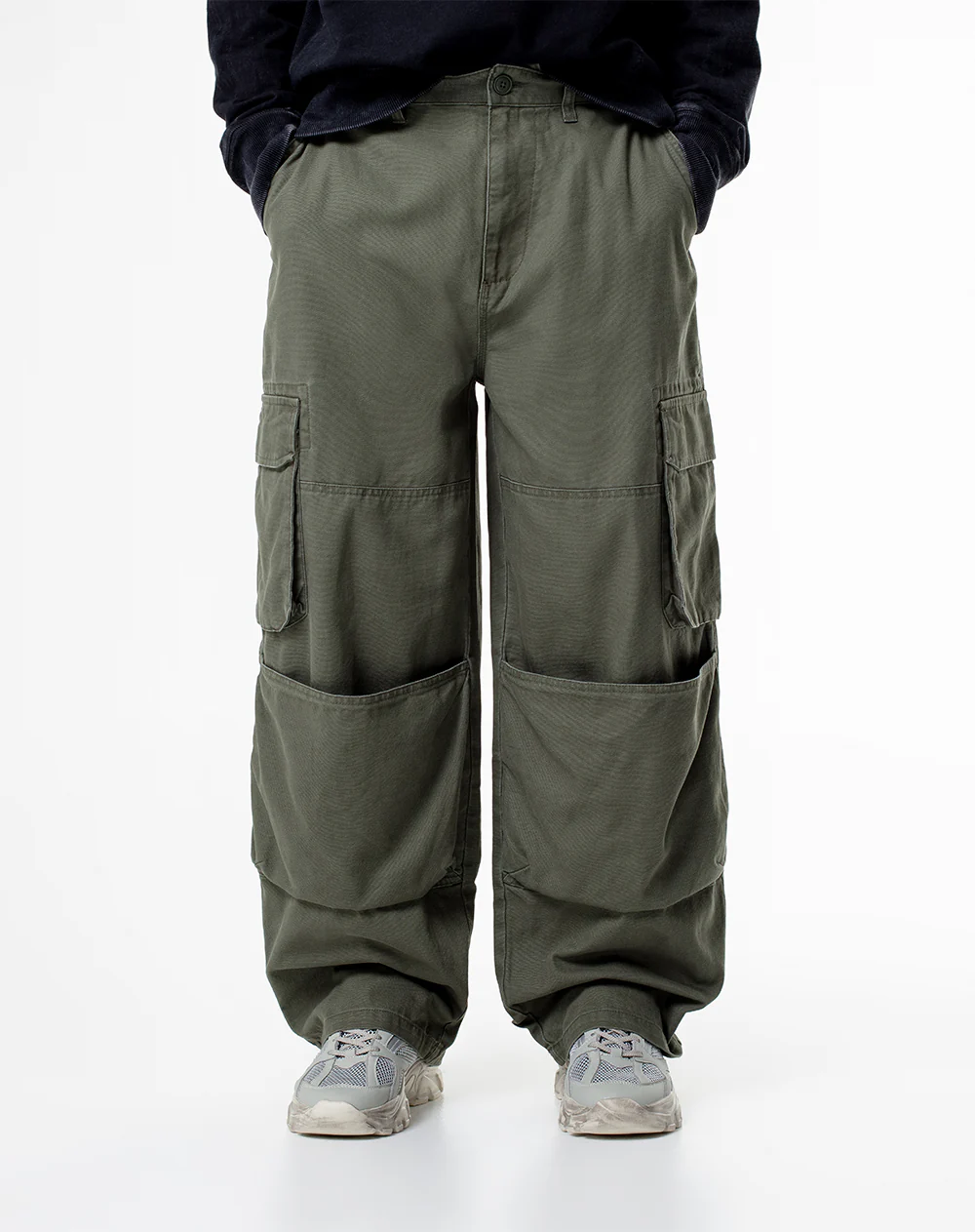 Pantalón cargo oversize verde hombre - Image 3