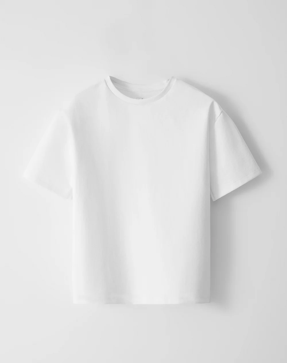 Camiseta oversize blanca mujer - Image 2