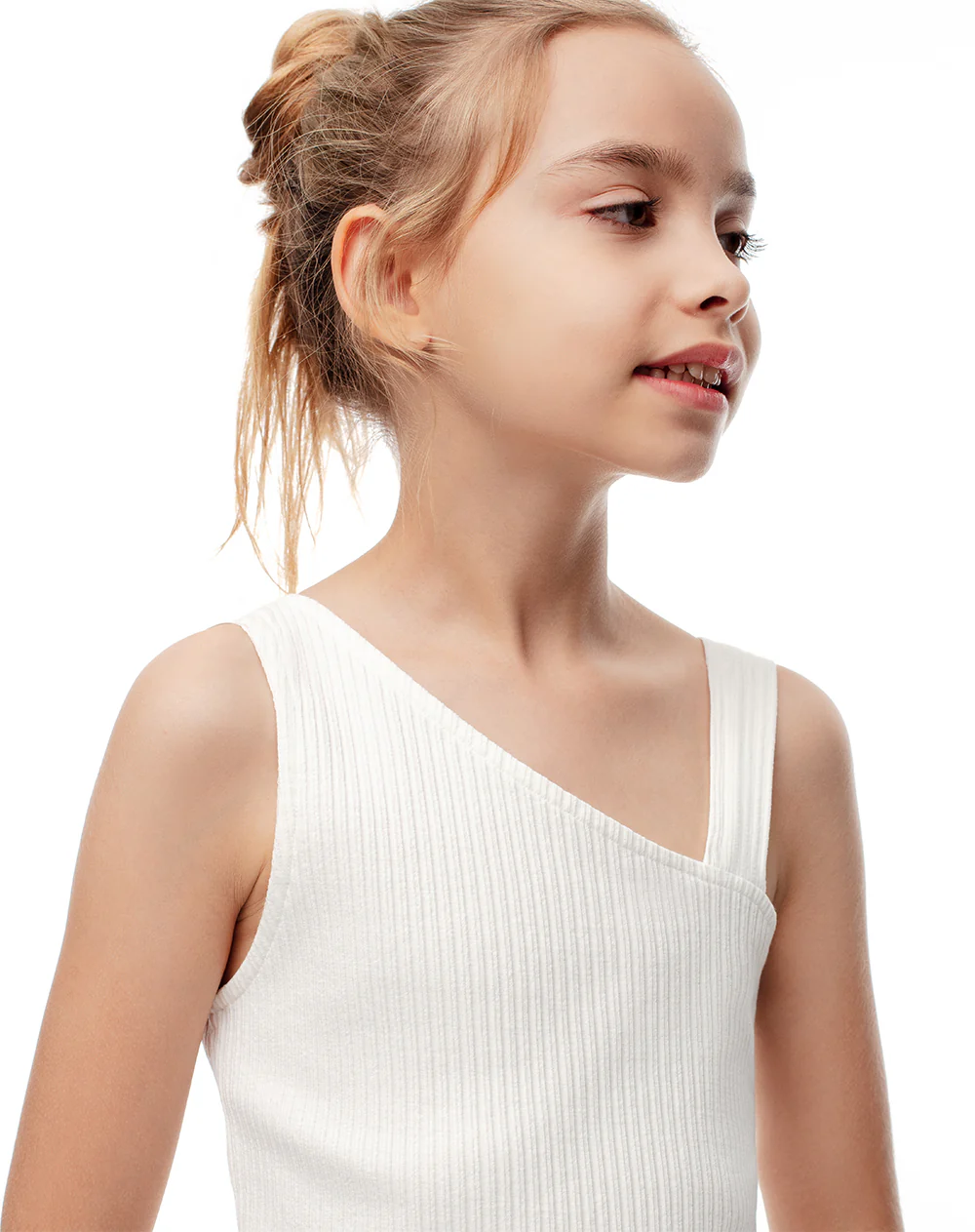 Camiseta asimétrica slim rib algodón blanca niña - Image 3