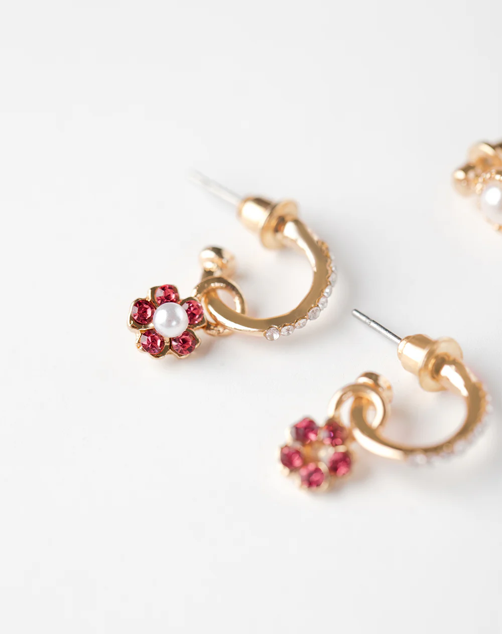Aretes pack x6 dorados - Image 2