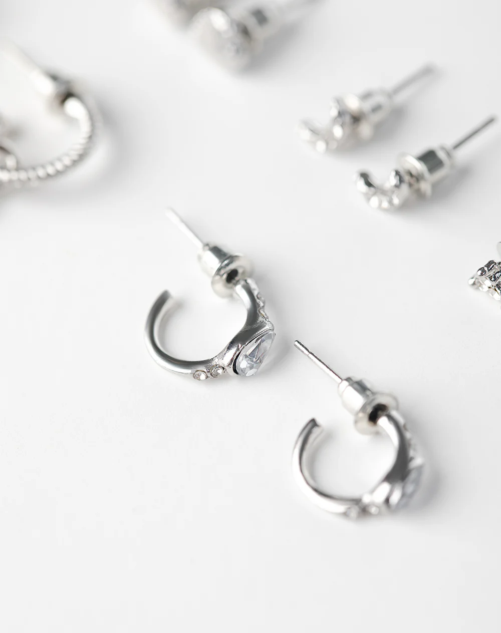 Aretes pack x6 plateadas - Image 7