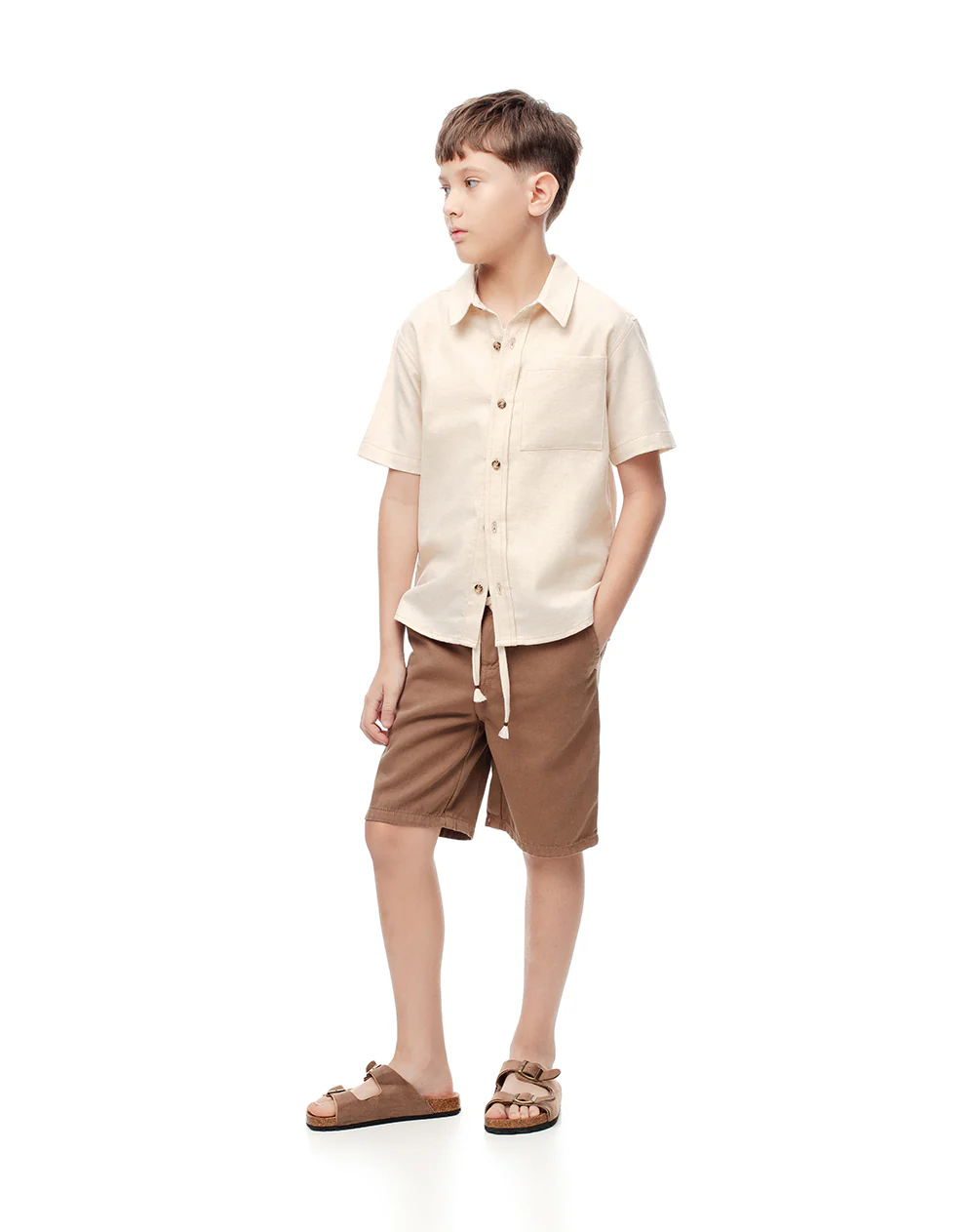 Camisa manga corta regular lino crema niño - Image 4