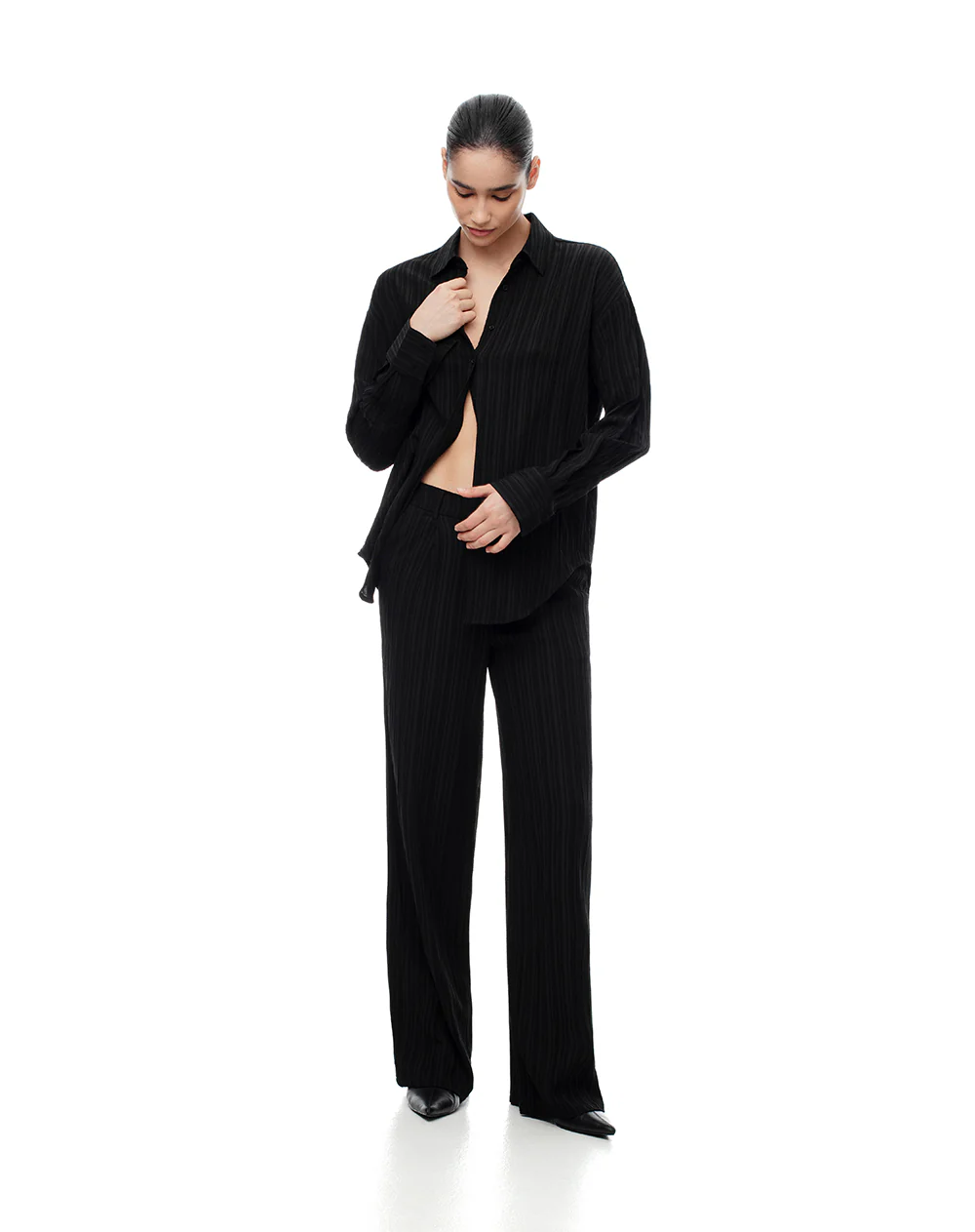Camisa manga larga oversize negra mujer - Image 4