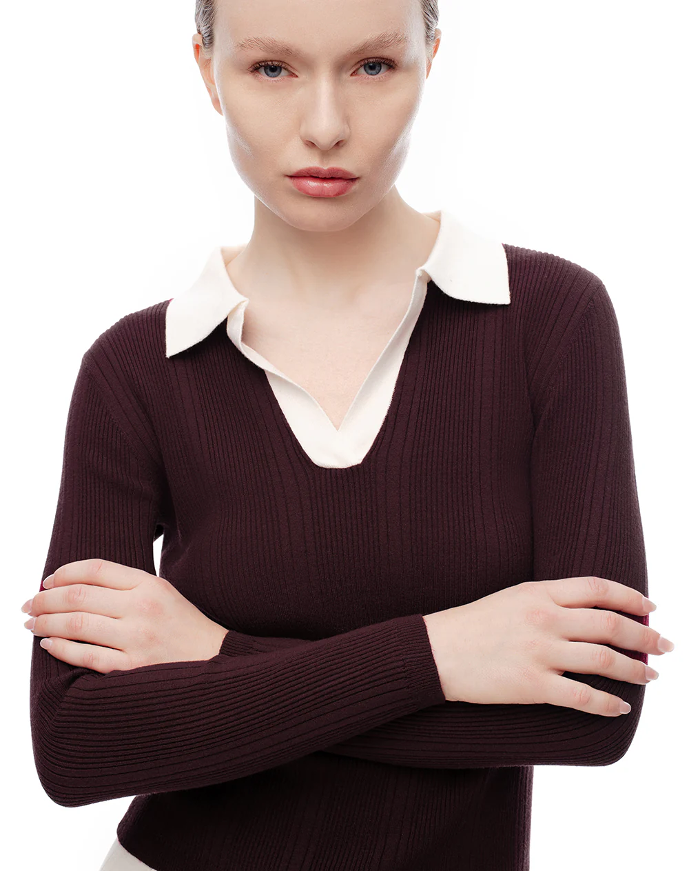 Camibuzo tipo polo slim tejido de punto vinotinto mujer - Image 3