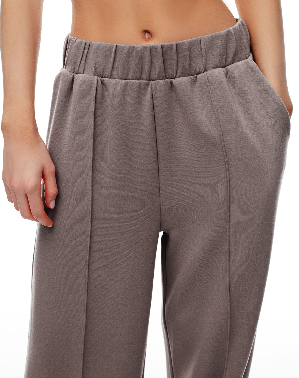 Pantalón tiro alto café mujer - Image 5