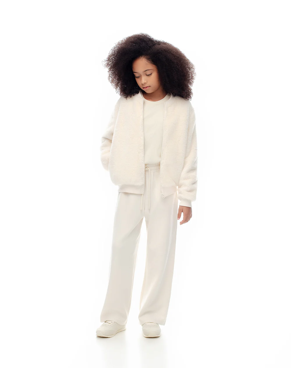 Chaqueta bomber efecto peluche crema niña - Image 4