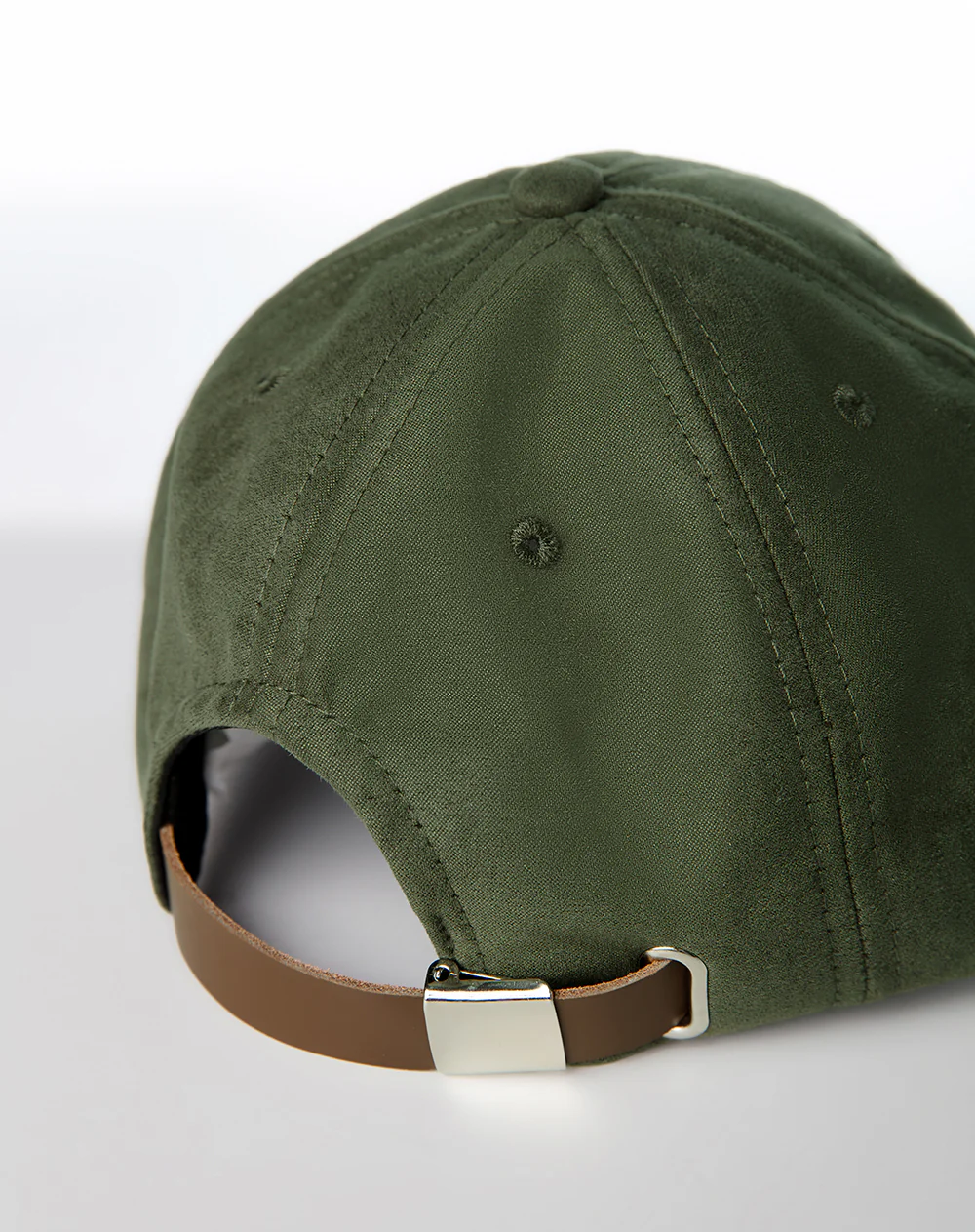 Gorra efecto gamuza verde unisex - Image 3