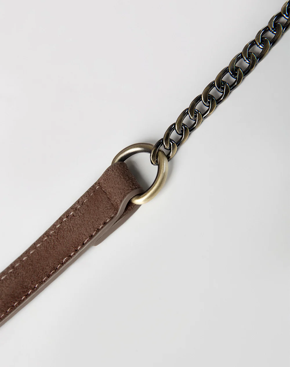 Bolso bandolera efecto gamuza café mujer - Image 7