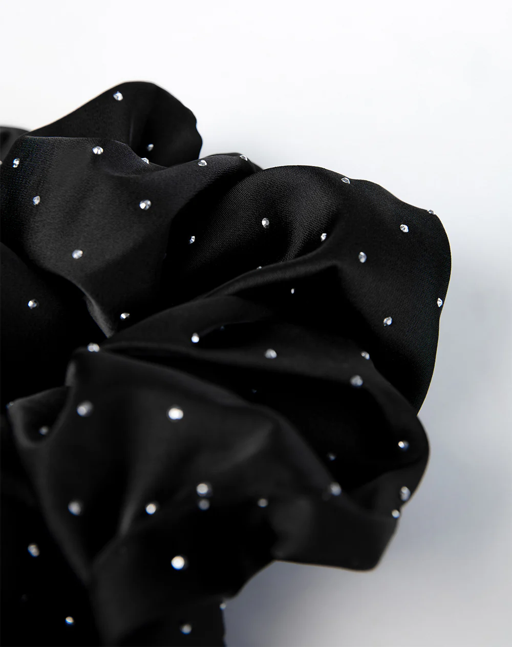 Scrunchie para el cabello negro - Image 2