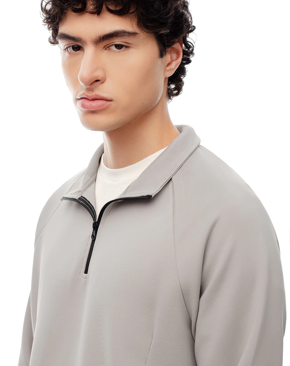 Buzo relax tacto suave taupe hombre - Image 4