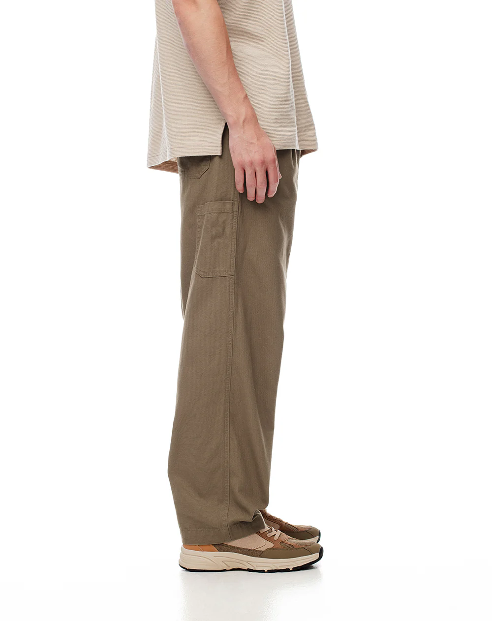 Pantalón recto liviano habano hombre - Image 4