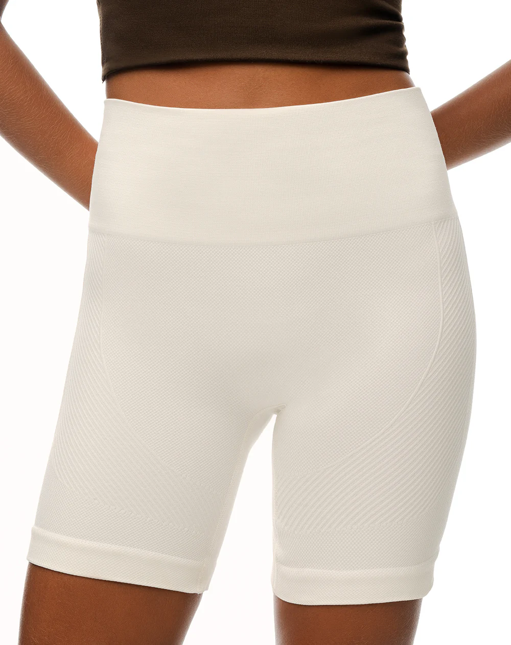 Biker deportivo seamless blanco mujer - Image 4