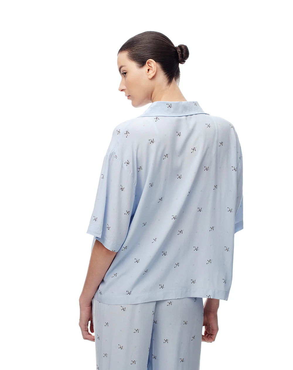 Camisa relax manga corta estampada mujer - Image 2