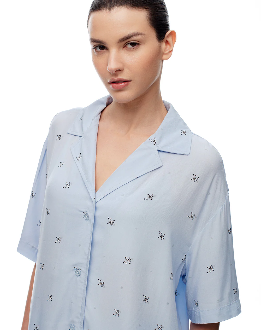 Camisa relax manga corta estampada mujer - Image 3