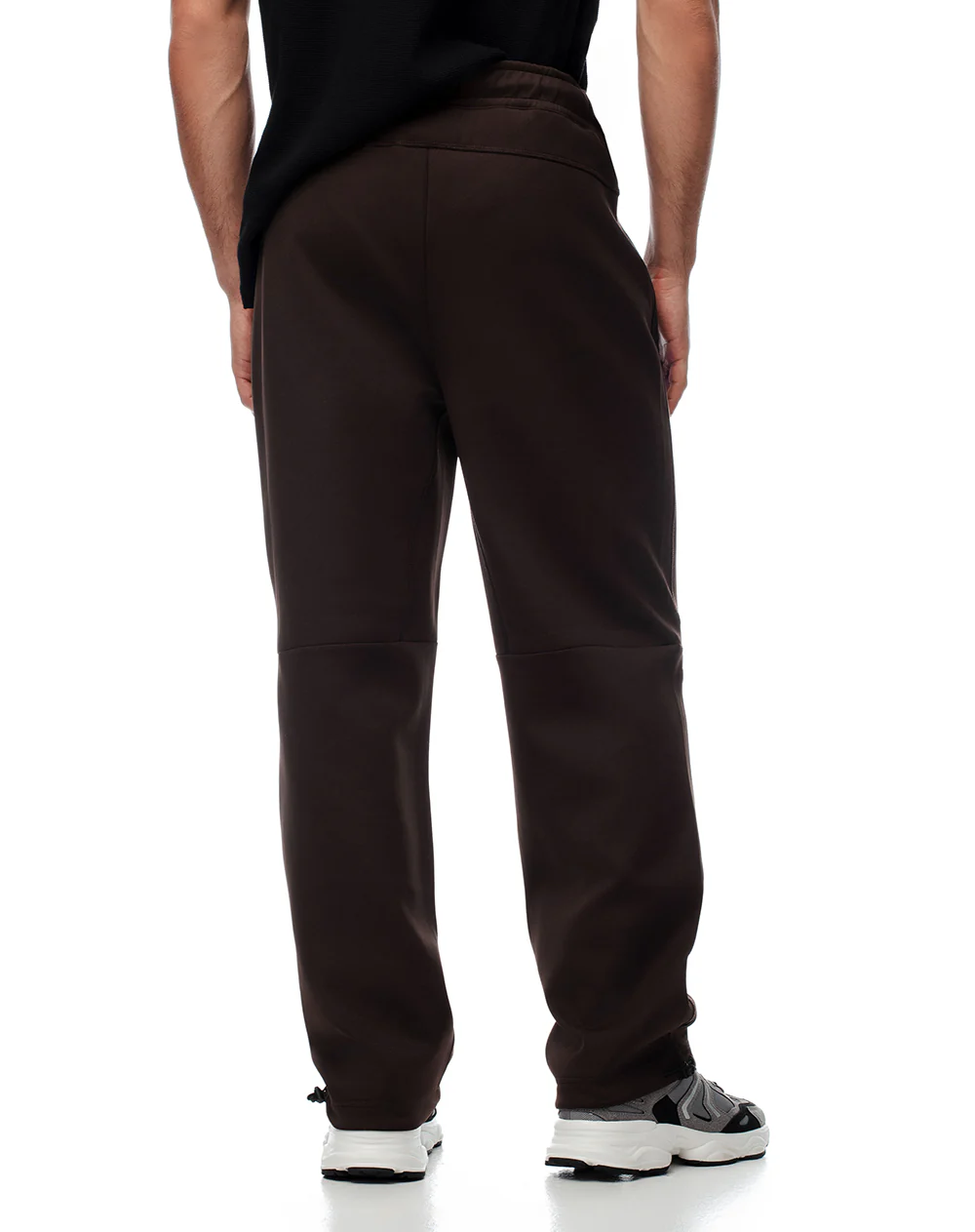Pantalón relax secado rápido chocolate hombre - Image 2