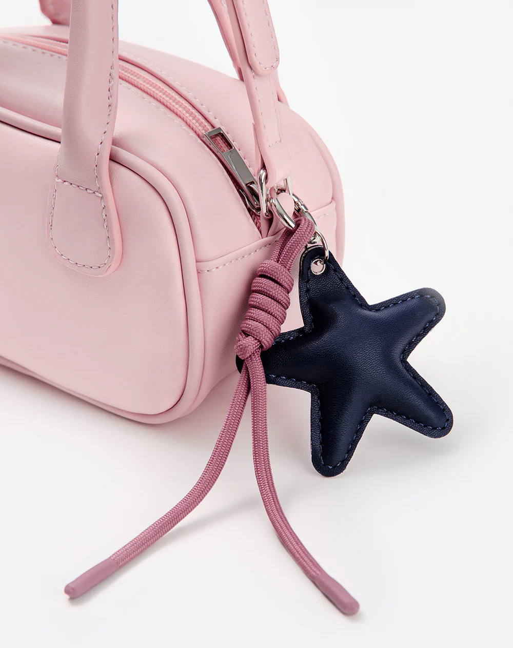 Bolso mini bowling + charm rosa niña - Image 4
