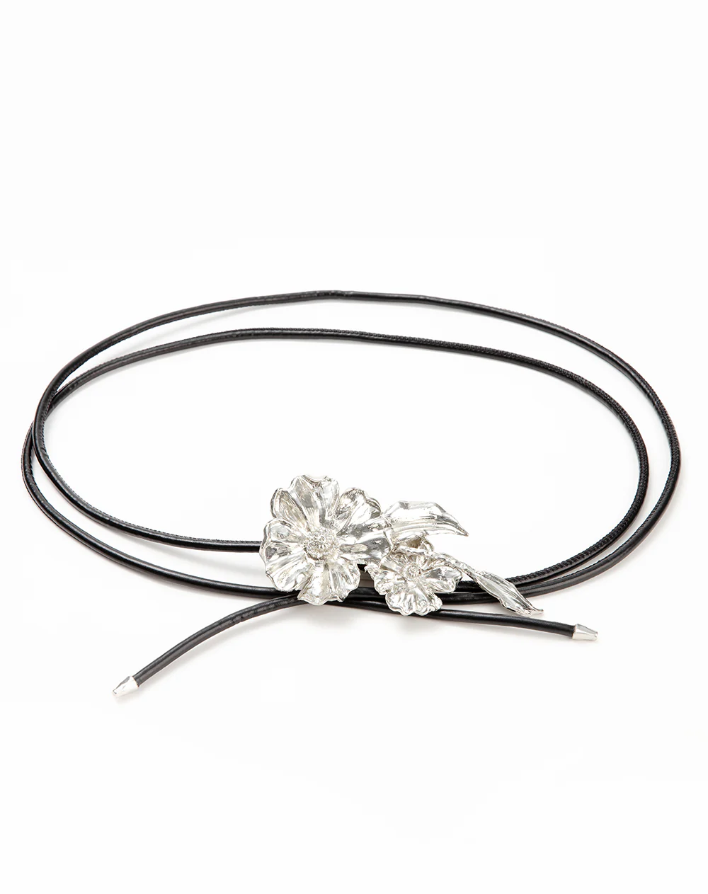 Cinturón cordón con aplique floral mujer