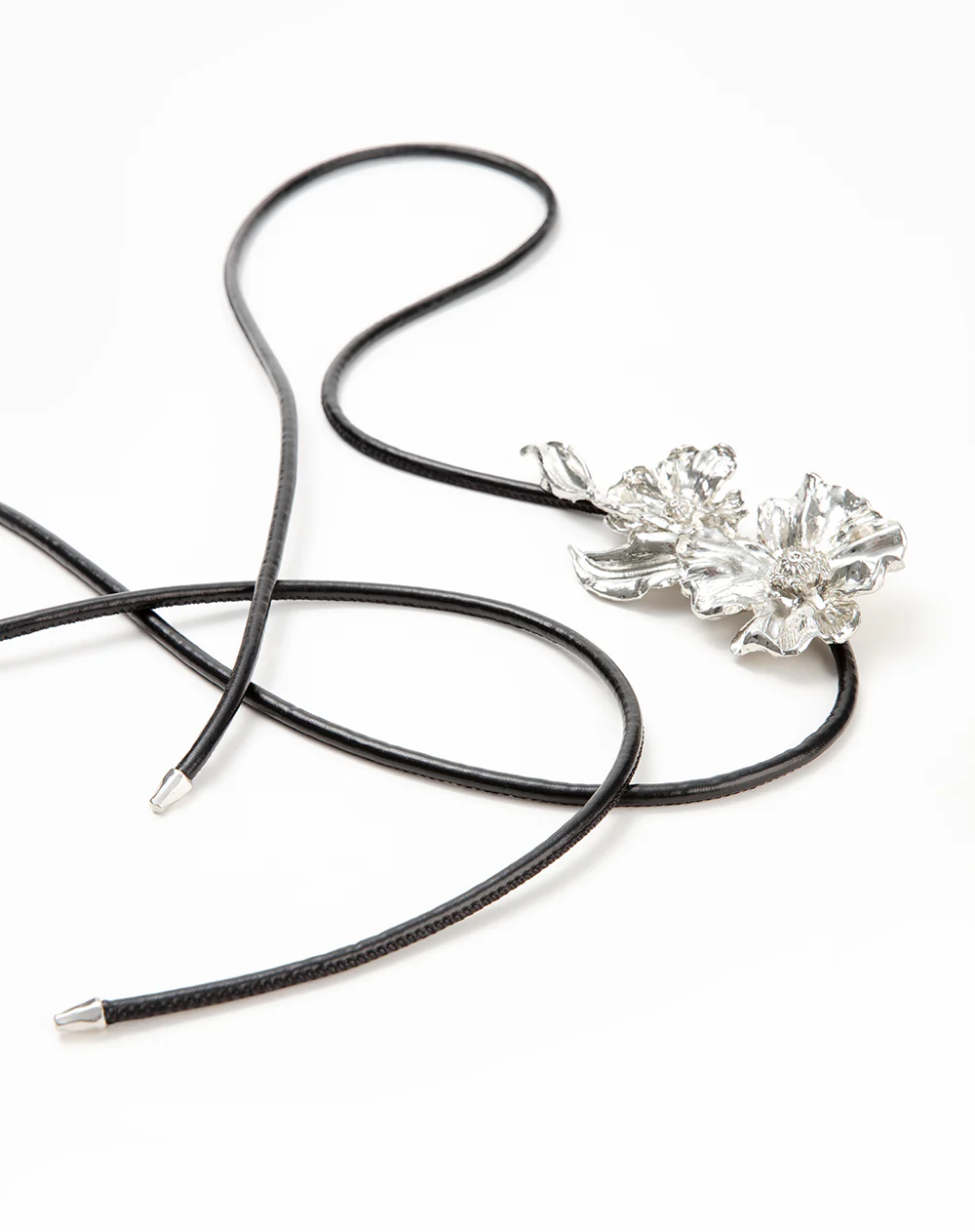 Cinturón cordón con aplique floral mujer - Image 3