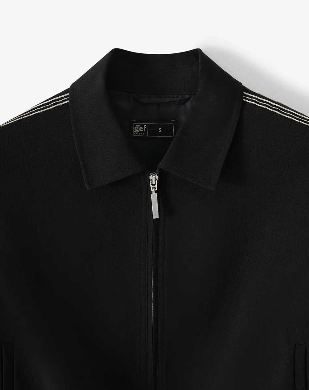 Chaqueta regular negra mujer - Image 8