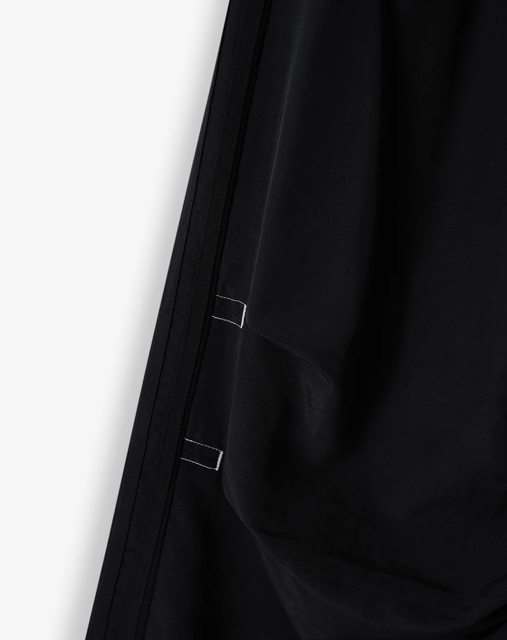 Pantalón loose tiro medio negro hombre - Image 10