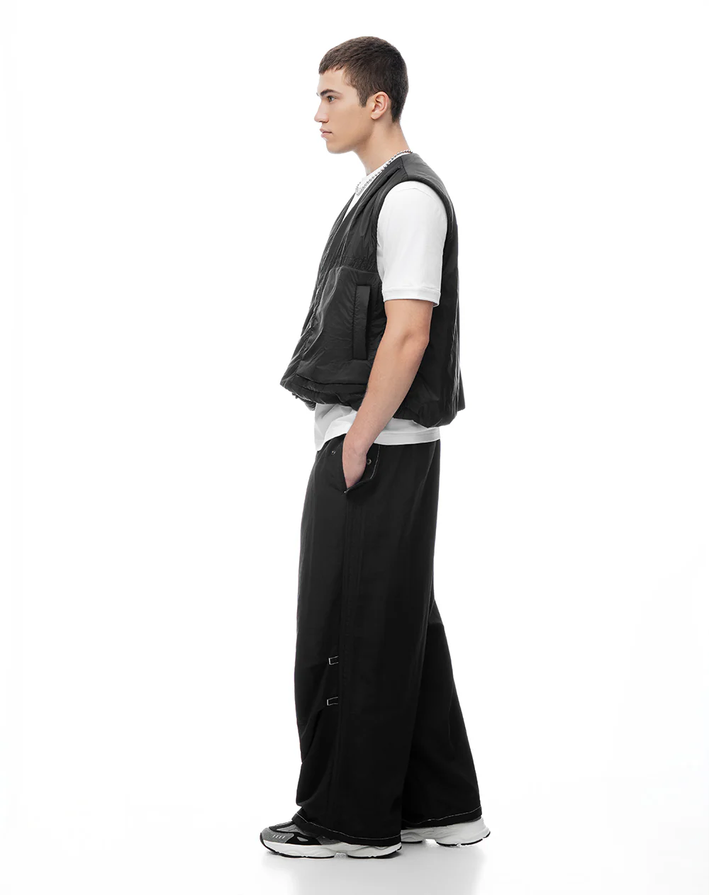 Pantalón loose tiro medio negro hombre - Image 4
