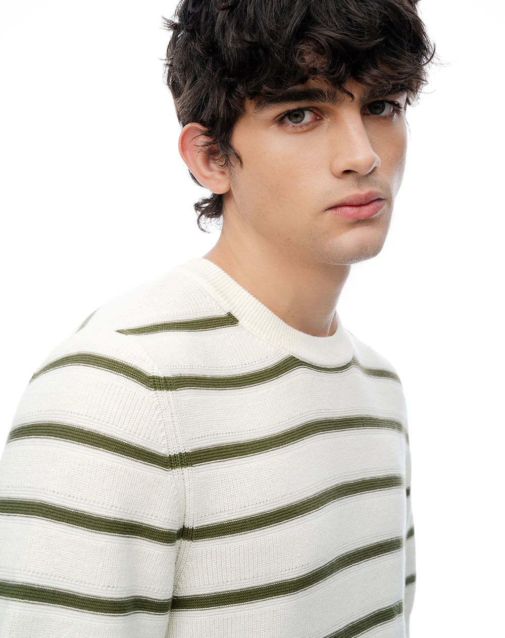 Camiseta manga corta regular tejido de punto rayas hombre - Image 3
