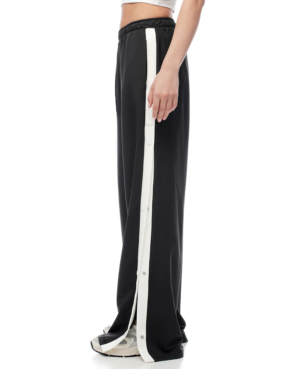 Pantalón wide leg tiro alto abertura lateral negro mujer - Image 5