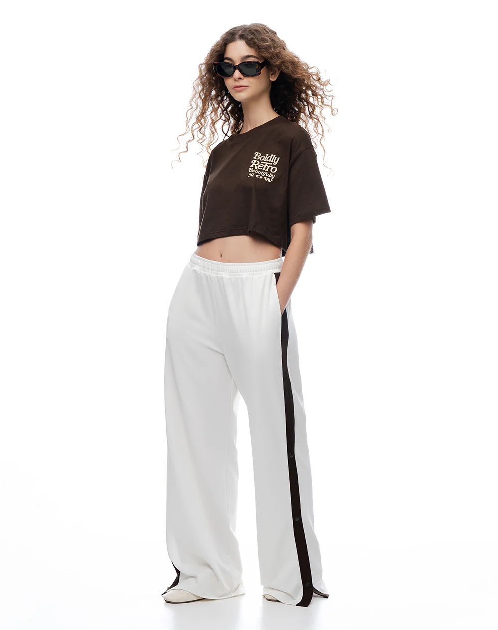 Pantalón relaxed tiro alto crudo mujer - Image 5